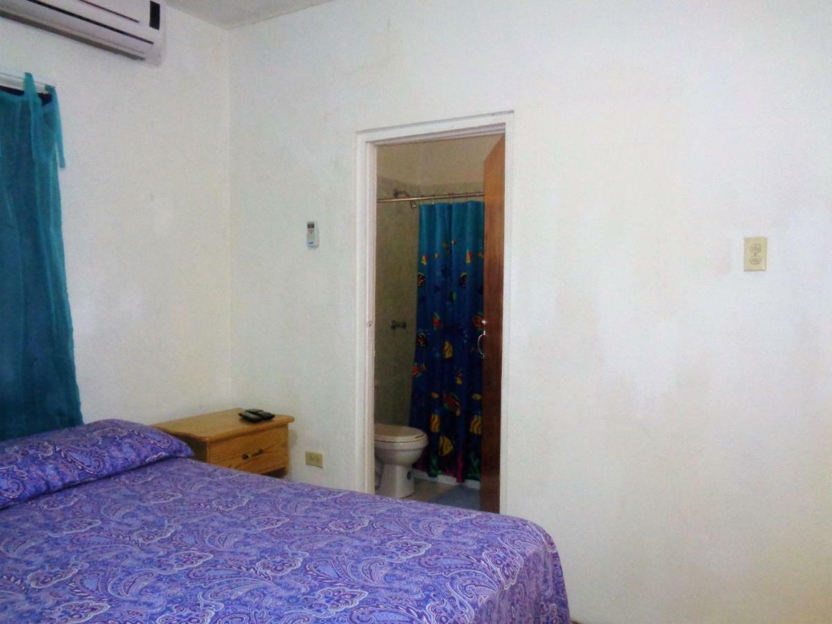 Yard Style Hotell Kingston Rom bilde