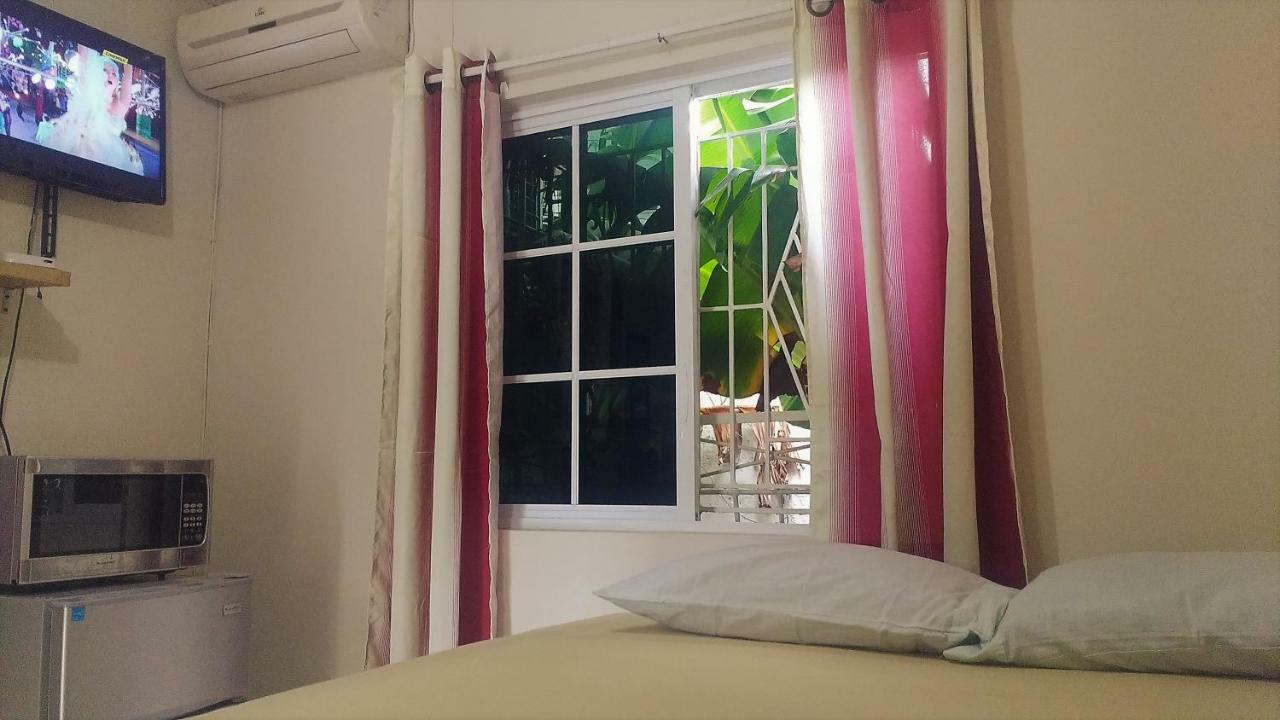 Yard Style Hotell Kingston Eksteriør bilde